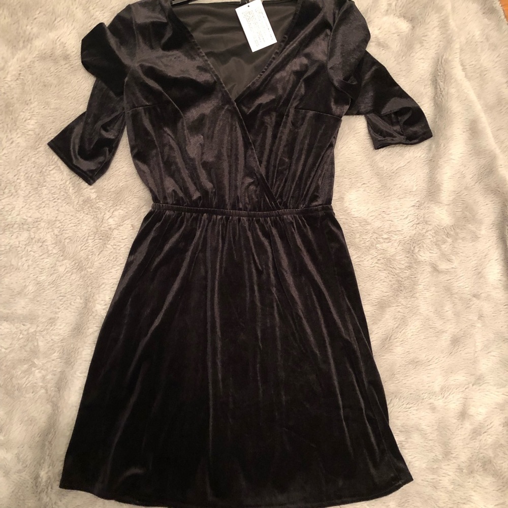 Velvet black dress never worn